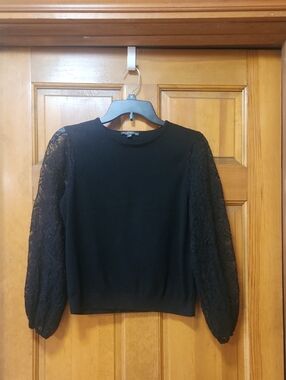 Adrianna Papell Black Lace Sleeved Sweater, Women's Size Small, GUC